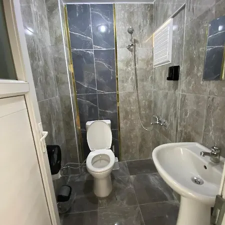 Ξενοδοχείο με διαμερίσματα Ana Gueney